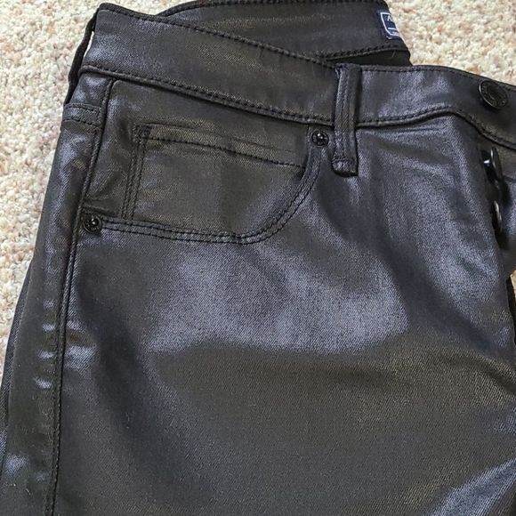 A&F shiny black high rise super skinny jeans - Picture 2 of 3